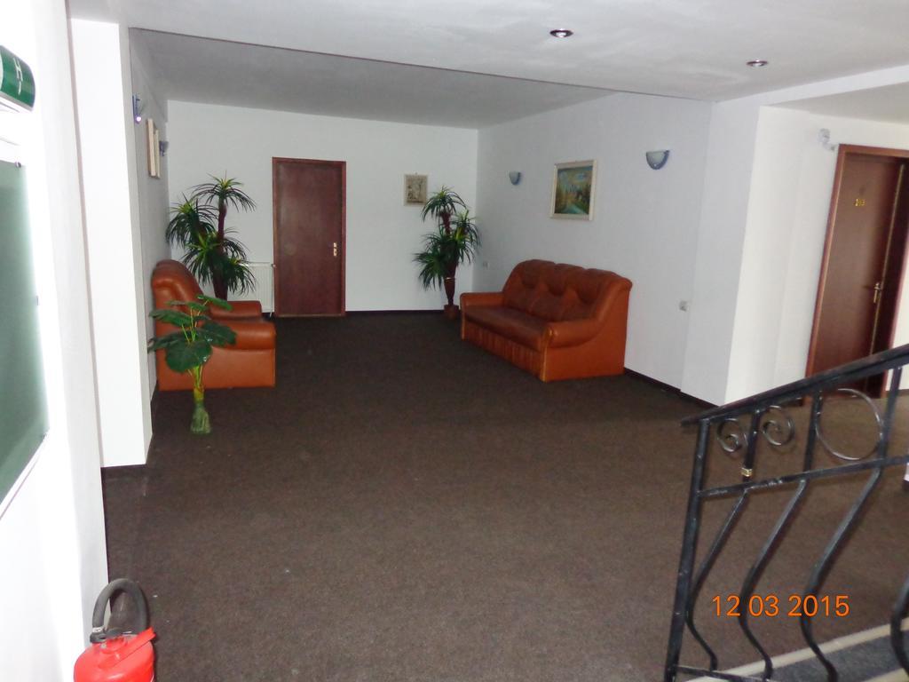 Hotel Cygnus Tulcea Buitenkant foto